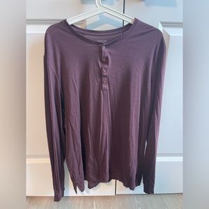 Vince maroon Henley